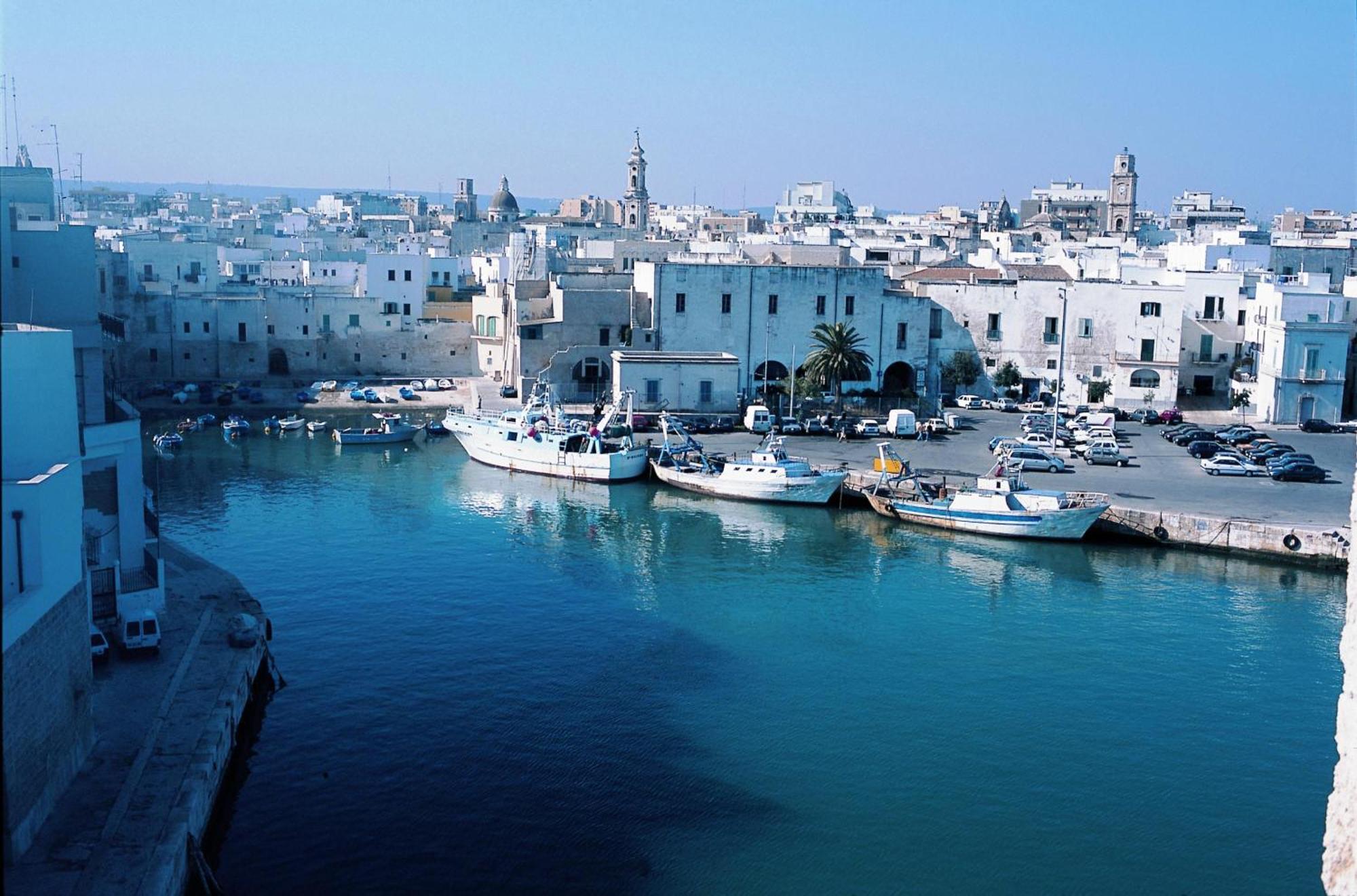 Me Encanta Monopoli Esterno foto